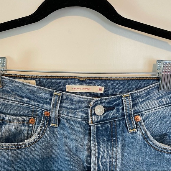 Levi's Ribcage Straight Jean Size 26 - Picture 4 of 6